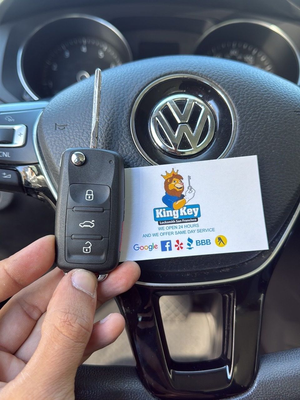 A Volkswagen key and remote after cutting