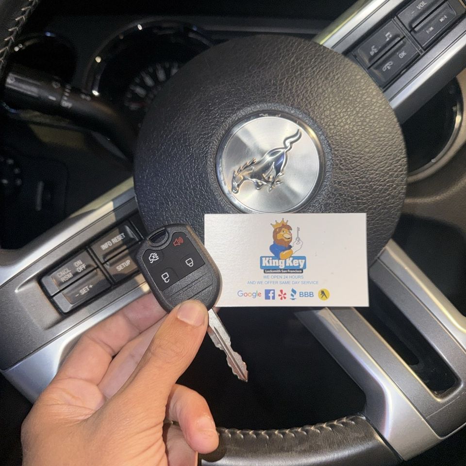 Ford Mustang key